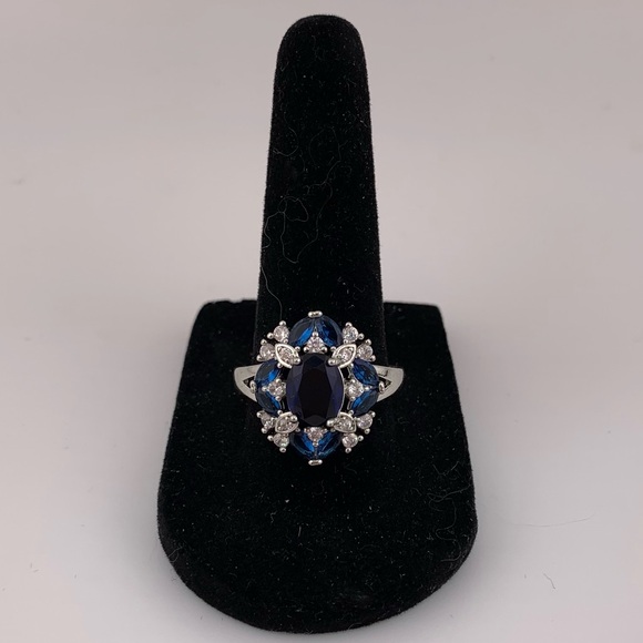 SAPPHIRE BLUE Faceted GLASS & CZ 925 SILVER COCKTAIL RING Prong Set SIZE 8.75 - Picture 8 of 11